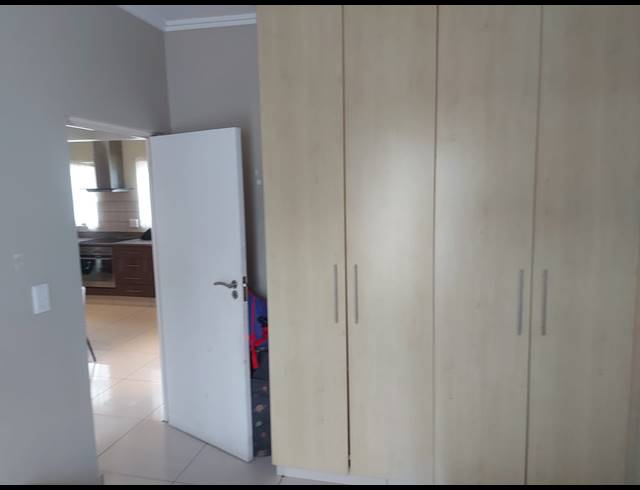 2 BEDROOM APARTMENT TO LET IN UMHLANGA RIDGE